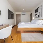 别墅 Hera Zadarvillas *