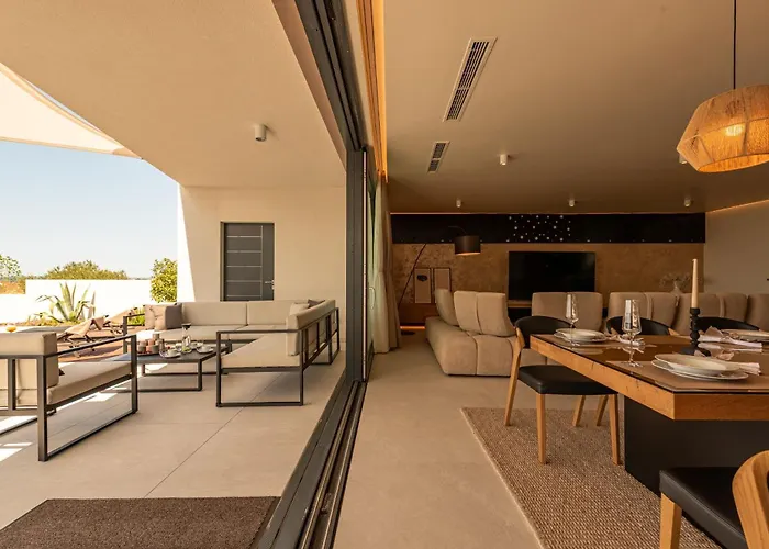 Hera Zadarvillas