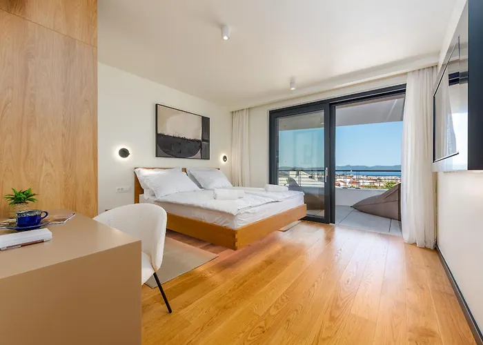 Hera Zadarvillas Willa *