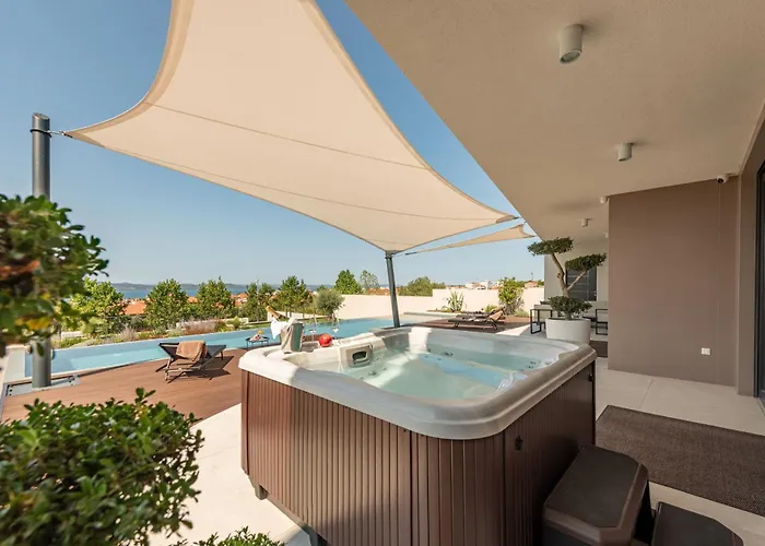 Hera Zadarvillas * Задар